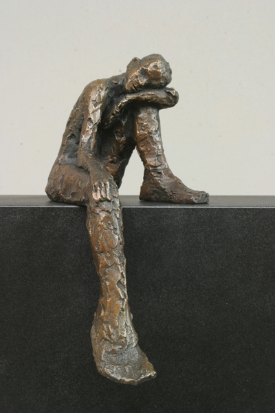 No.12 SF Head on Knee - edition finished